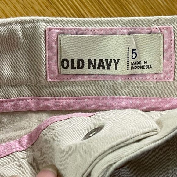 Old Navy school uniform skort - Picture 4 of 6